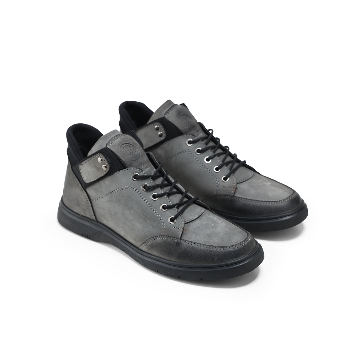 "Natural Leather Sneakers in Gray"107