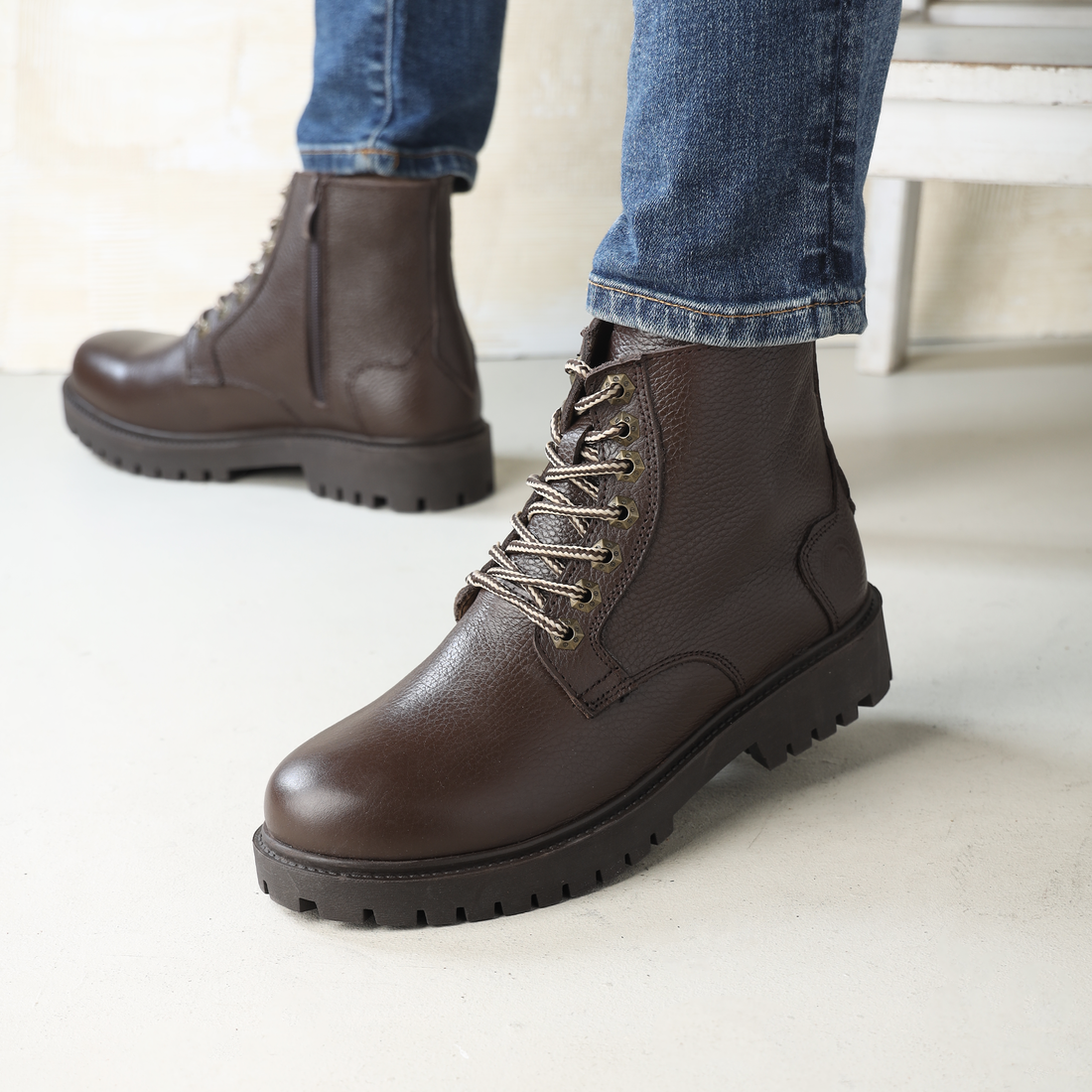 Explorer Boot - Chocolate Brown