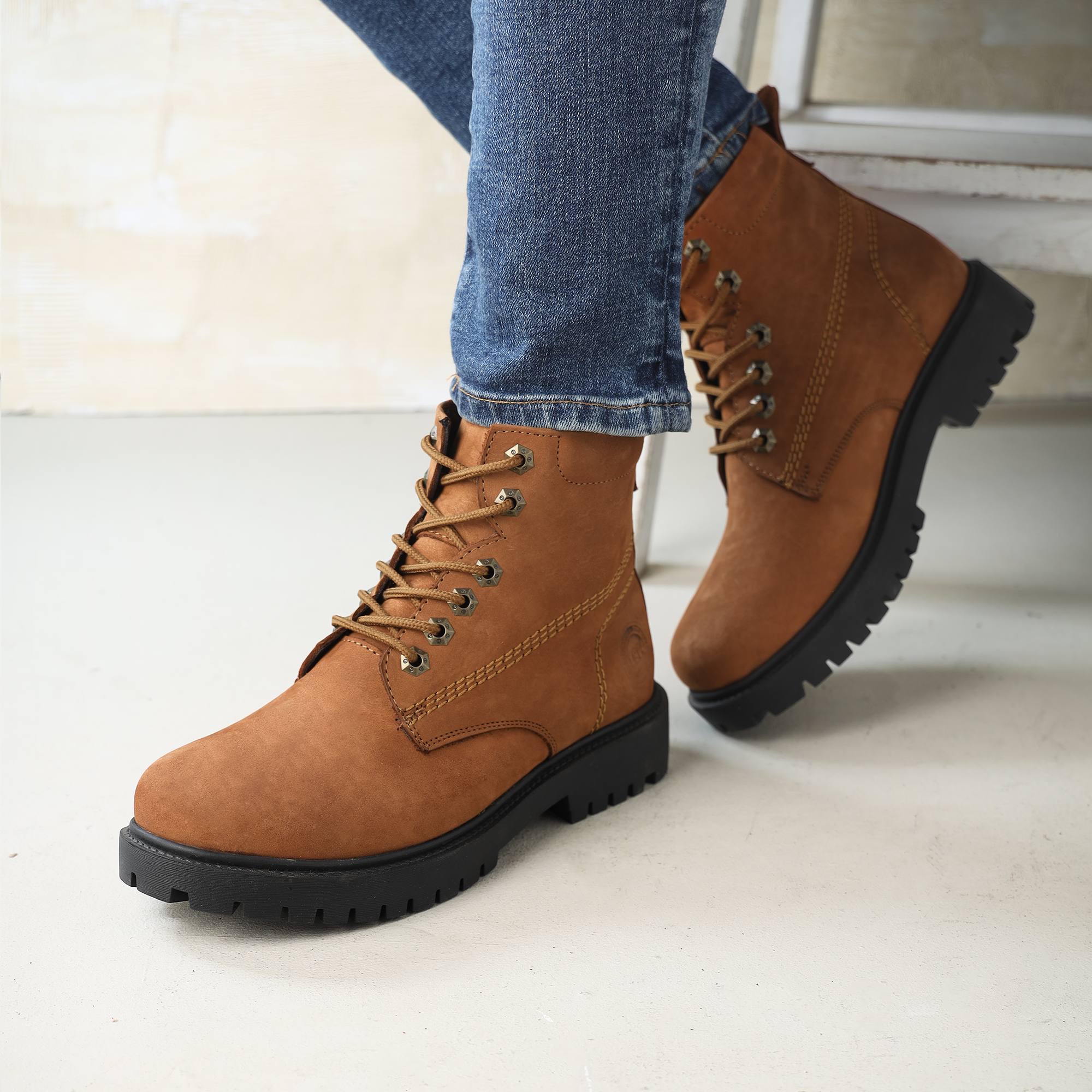 TrailGuard Boot - Camel Brown